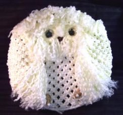 that artist woman: Macrame Owl Necklaces